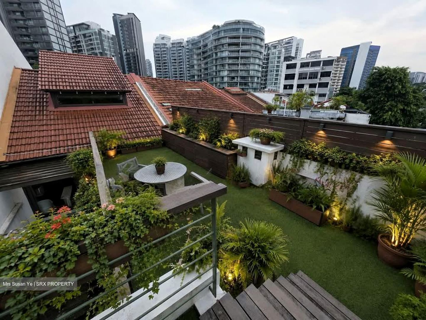 Emerald Hill Road (D9), Detached #573998931
